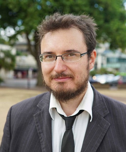 « Contrairement à la guerre, la paix n’est pas une activité rentable »