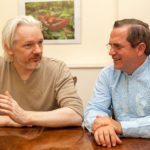 34758_5_julian-assange-embassy.jpg
