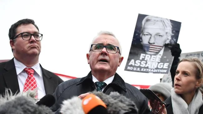 Le gouvernement britannique ne fait pas preuve de bon sens à propos de Julian Assange